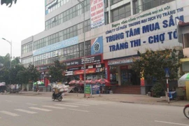 Hà Nội: Thêm một người bán rau ở Đông Anh bị lây Covid-19