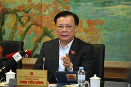 Bí thư Thành ủy Đinh Tiến Dũng: Phải có cơ chế đặc thù vượt trội, giao quyền mạnh cho Hà Nội