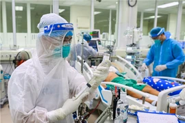 Bãi bỏ hàng loạt chính sách đặc thù về phòng, chống dịch Covid-19