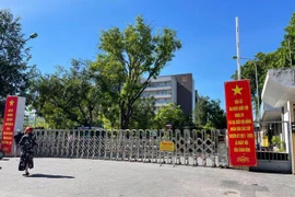 Từ đêm nay, Bệnh viện Đa khoa Đức Giang được dỡ phong tỏa, tiếp nhận khám bệnh trở lại