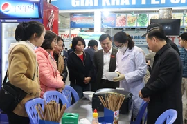 Vẫn còn vi phạm về an toàn thực phẩm tại lễ hội chùa Hương