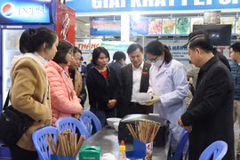 Vẫn còn vi phạm về an toàn thực phẩm tại lễ hội chùa Hương