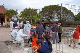 Công bố thêm 27 ca lây nhiễm Covid-19 trong cộng đồng, 18 ca ở Hải Dương
