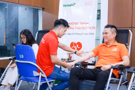 Tiếp nhận gần 300 đơn vị máu từ Ngày hiến máu tình nguyện tại Herbalife Việt Nam 