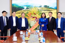 Hà Nội đề nghị Học viện Chính trị quốc gia hỗ trợ đào tạo, bồi dưỡng cán bộ