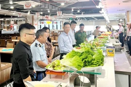 Hà Nội điều tra, thống kê toàn bộ cơ sở kinh doanh thực phẩm, bao gồm cả quán vỉa hè