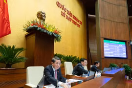 Chính thức “chốt” tăng lương cơ sở từ 1-7-2023, tăng phụ cấp cán bộ y tế dự phòng từ 1-1-2023