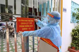 Hà Nội: Đề xuất treo biển trước nhà người đang cách ly chỉ là “khuyến cáo”, không hề kỳ thị