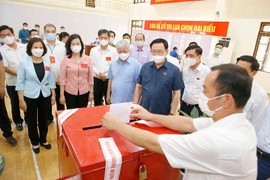 Nhiều tỉnh, thành phố trên đạt 99,9% cử tri đi bầu, cả nước đạt 98,43%