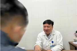 Nam thanh niên tự tử vì chơi lan đột biến lỗ 20 tỷ, bác sĩ lý giải yếu tố sức khỏe tâm thần