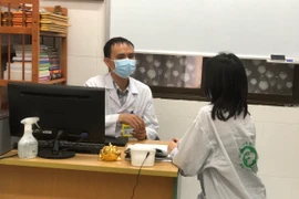 Ăn chay, nhịn ăn liên tục vì bị bạn bè chê béo, nam sinh 13 tuổi phải nhập viện tâm thần