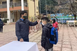 Thường trực Thành ủy Hà Nội chỉ đạo việc cho học sinh tiểu học, mầm non trở lại trường