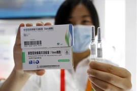 TP HCM được phép sử dụng 1 triệu liều vaccine Covid-19 Vero Cell, đàm phán nhập 5 triệu liều Moderna