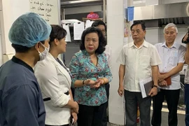 Hà Nội: Mỗi bệnh viện bố trí 5-10 giường chất lượng cao, cử bác sĩ giỏi phục vụ đại hội đảng bộ TP