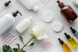 Ghi công dụng trên nhãn không phù hợp, 20 mỹ phẩm của Đại Cát Á bị thu hồi