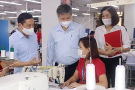 Hà Nội tăng tốc các chỉ tiêu bảo hiểm xã hội, trên 1,61 triệu lao động đã nhận tiền hỗ trợ