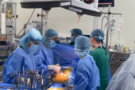 Bác sĩ chạy đua với thời gian, áp dụng quy trình tối cấp cứu sống 3 ca vỡ tim trong một tuần