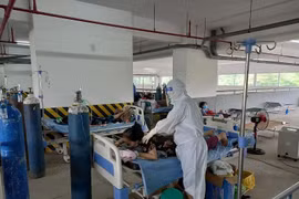12.680 ca Covid-19 ngày 8-9, một tuần nay, trung bình mỗi ngày có 310 ca tử vong