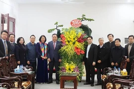 Lãnh đạo Thành ủy Hà Nội thăm, chúc mừng Tòa Giám mục giáo phận Bắc Ninh nhân dịp Giáng sinh