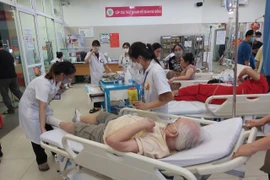 Số ca mắc cúm A ở Hà Nội bất ngờ tăng cao, nhiều người lớn, phụ nữ mang thai phải nhập viện