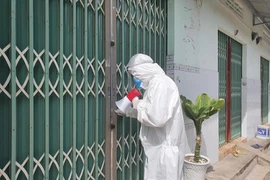 Cách ly F1 ở nhà và điều trị F0 tại y tế cơ sở của Hà Nội: Thận trọng, chặt chẽ, hiệu quả, đúng quy định