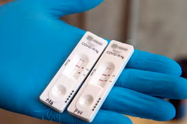 Bộ Y tế kêu gọi người dân tránh sử dụng kit test khi chưa có nhu cầu, sẽ xử lý hiện tượng găm hàng
