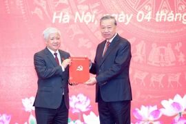 Ông Đỗ Văn Chiến giữ chức Phó Bí thư Thường trực Đảng ủy Quốc hội