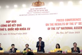 Người được lấy phiếu tín nhiệm phải gửi kê khai tài sản và báo cáo công tác để đại biểu xem xét