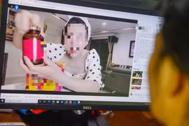 Bộ Y tế yêu cầu kiểm tra hoạt động kinh doanh mỹ phẩm trên TikTok, Zalo, Facebook...