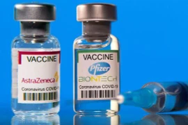 Nhiều cơ sở tiêm vaccine Covid-19 cho trẻ dưới 18 tuổi, tiêm trộn 2 loại vaccine một cách tuỳ tiện