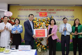 Bệnh viện cần đổi mới tác phong làm việc theo hướng chuyên nghiệp