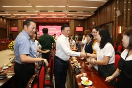 Bí thư Thành ủy Hà Nội đề nghị lãnh đạo các đơn vị chủ động cung cấp thông tin cho báo chí