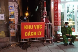 Hà Nội phát hiện 1 ca Covid-19 là thợ làm tóc ở phố Trần Quang Diệu, Đống Đa