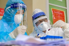 Cả nước ghi nhận 1.587 ca Covid-19 mới và 2 ca tử vong