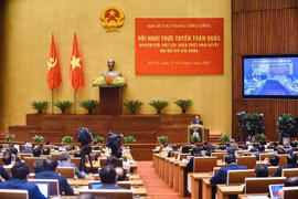 Thủ tướng: Việt Nam cần tăng trưởng cao trong mấy thập kỷ liền như Hàn Quốc, Nhật Bản, Trung Quốc