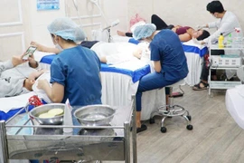 Hà Nội: Tước giấy phép hoạt động một phòng khám da liễu, xử phạt 13 cơ sở y dược