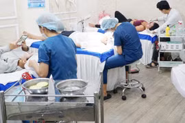 Hà Nội: Tước giấy phép hoạt động một phòng khám da liễu, xử phạt 13 cơ sở y dược