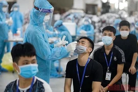 Thêm 1.196 ca Covid-19 trưa 14-7, riêng TP HCM có 971 ca