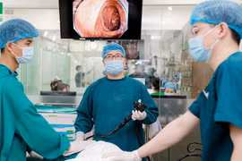 Đột phá mới trong chẩn đoán và điều trị sớm ung thư đường tiêu hóa 