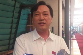 ĐBQH: Sách giáo khoa là hàng thiết yếu, không thể vì lợi nhuận của ai đó mà đẩy giá lên…