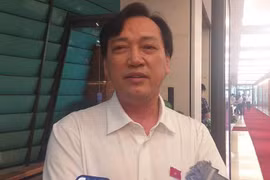 ĐBQH: Sách giáo khoa là hàng thiết yếu, không thể vì lợi nhuận của ai đó mà đẩy giá lên…