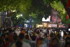 Hà Nội còn khoảng 102.000 ca mắc Covid-19 đang theo dõi, điều trị