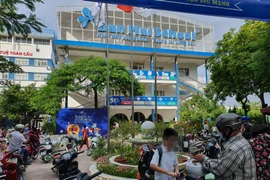 Nhiều học sinh Tiểu học Ban Mai ở Hà Đông bị đau bụng, tiêu chảy nghi ngộ độc thực phẩm