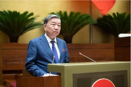 Không cần mang theo giấy phép lái xe, đăng ký xe… nếu đã được tích hợp vào Thẻ căn cước