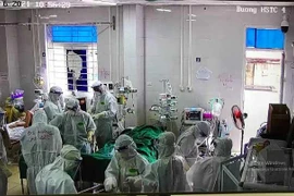 Hai bệnh nhân Covid-19 diễn biến nặng phải chạy ECMO, một thai phụ 22 tuần khó giữ con