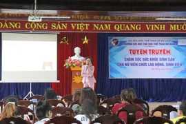 Tư vấn sức khoẻ sinh sản, tránh mang thai ngoài ý muốn cho cán bộ và nữ sinh viên đại học