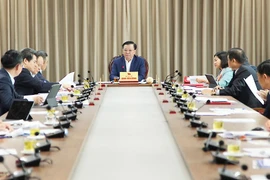 Hà Nội giao tổng số 2.749 biên chế khối Đảng, đoàn thể trong năm 2023 