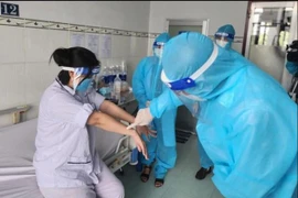 Việt Nam phát hiện ca đậu mùa khỉ thứ hai, là bạn ca bệnh đầu tiên nhưng không có nguy cơ lây lan