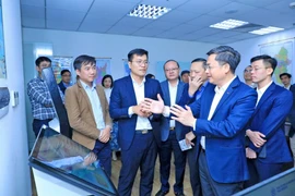 Hà Nội tiên phong ứng dụng chuyển đổi số dùng chung 3 cấp trong cơ quan Đảng, chính quyền, MTTQ