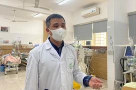 Số ca nhập viện vì ngộ độc rượu vẫn tiếp tục tăng sau Tết